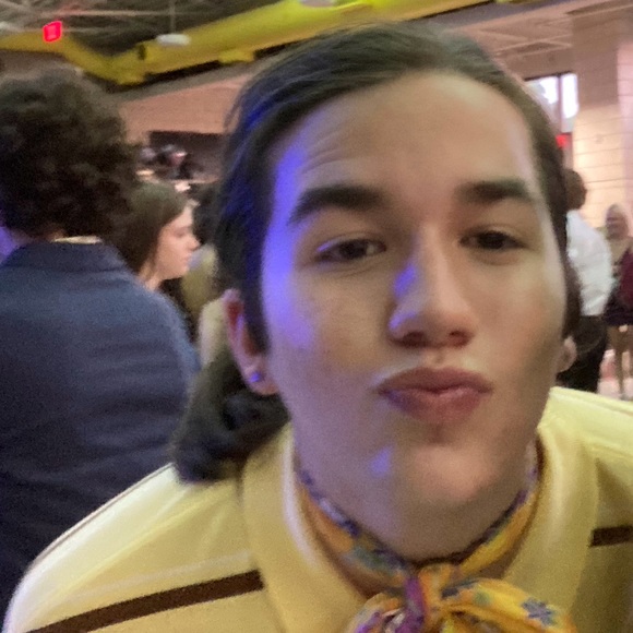 Meet your Posher, Peter - Picture 1 of 1